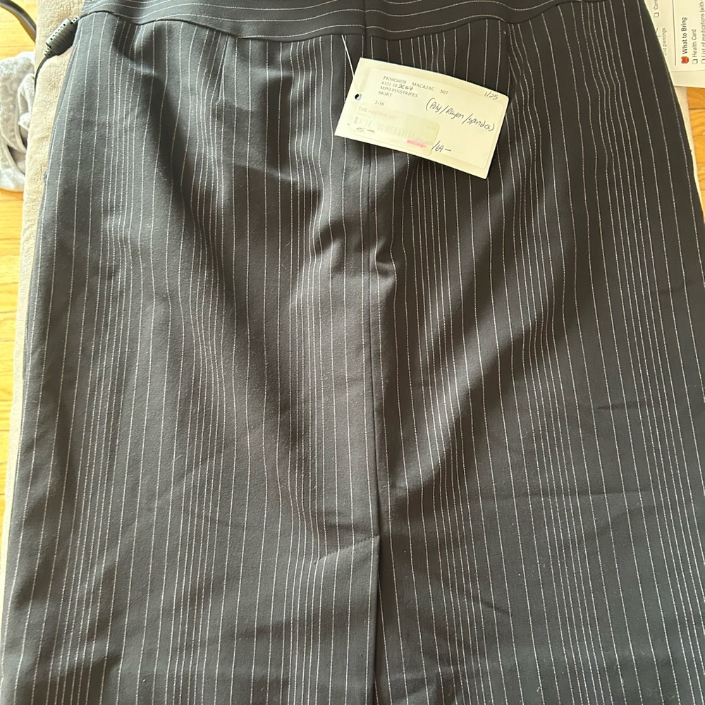 mac & jac Black Pinstripe Pencil Skirt Sample Item